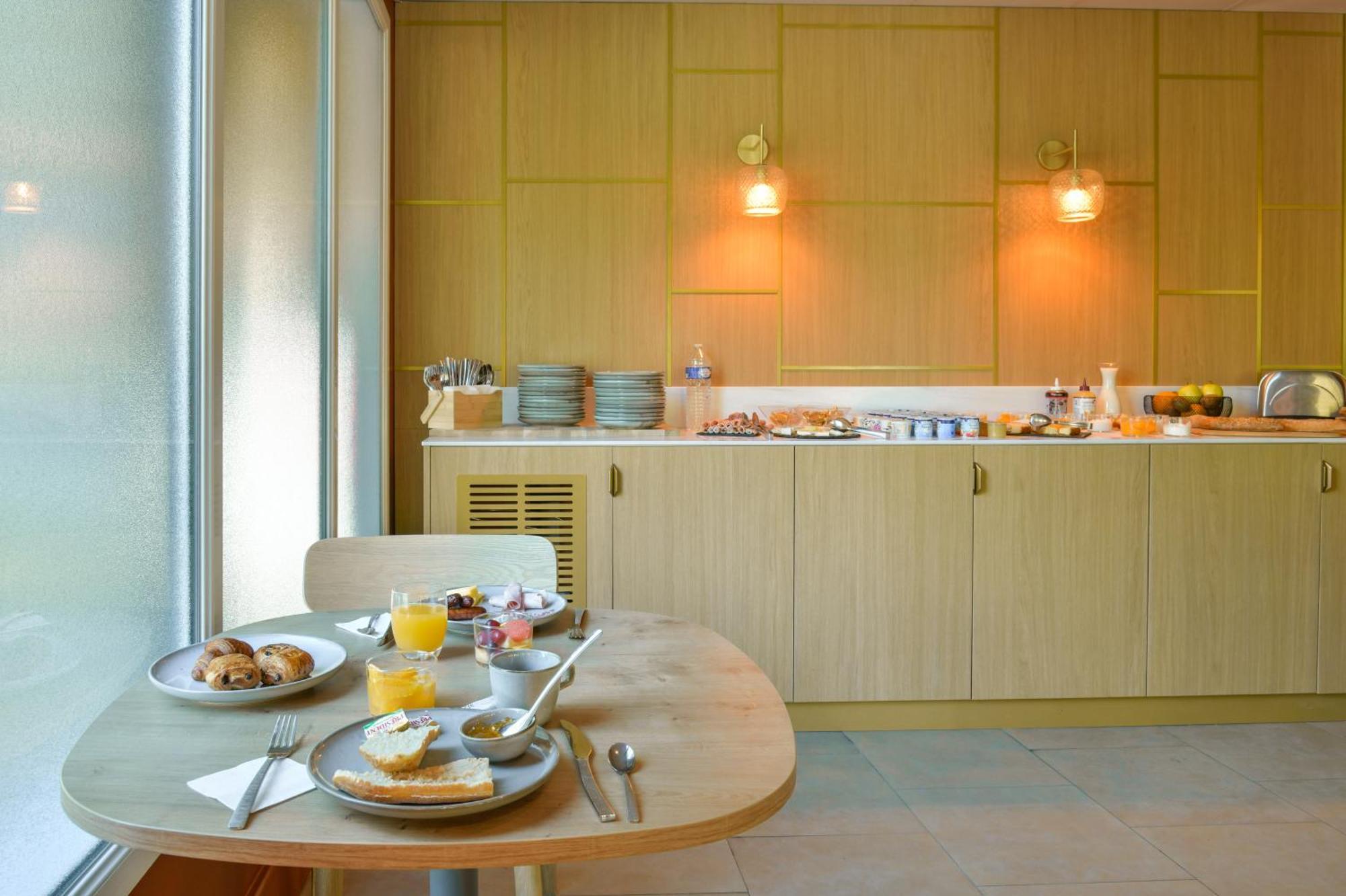 Bhoma Bourges - Hotel & Restaurant 외부 사진